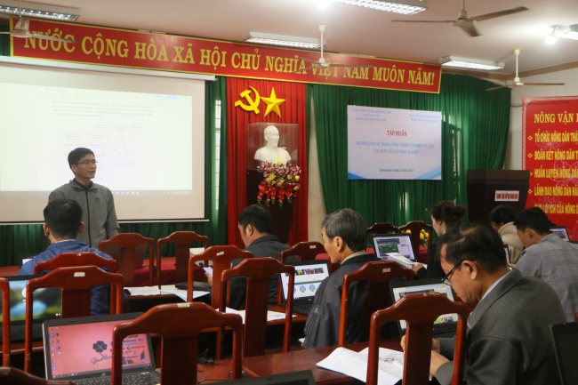 Tập huấn sử dụng webiste Hợp tác xã nông nghiệp
