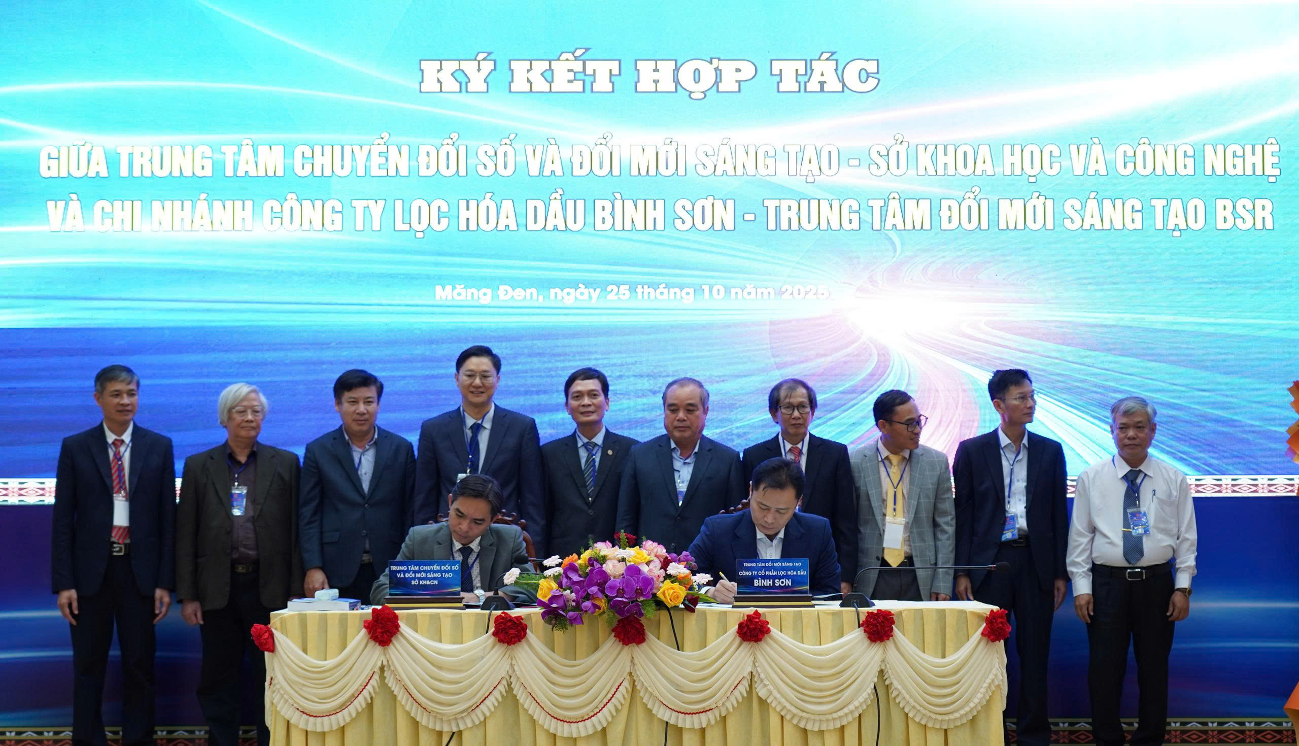 Đột phá mới trong triển khai Nghị quyết 57-NQ/TW tại Quảng Ngãi: Kết nối BSR với Trung tâm Chuyển đổi số và Đổi mới sáng tạo