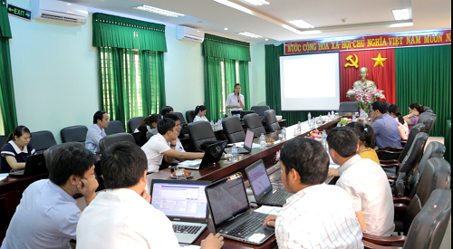 Tập huấn, triển khai kết nối liên thông phần mềm văn phòng điện tử đến cấp xã tại huyện Trà Bồng